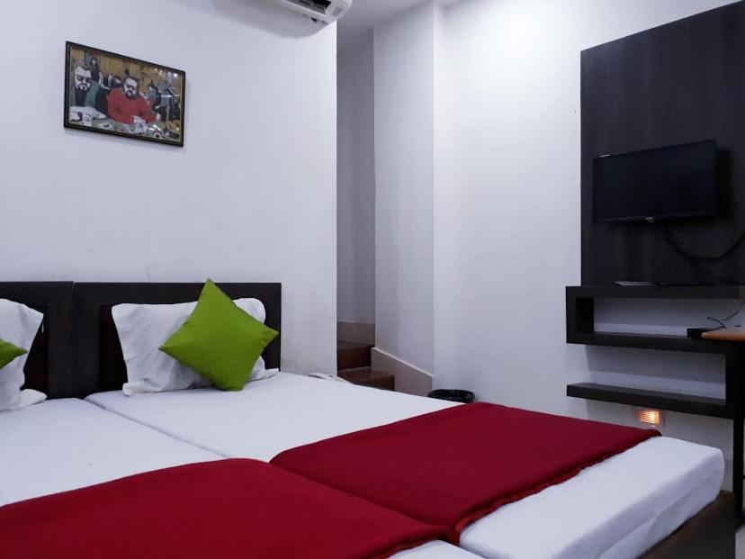 Hotel Executive Inn Hailakandi Номер фото